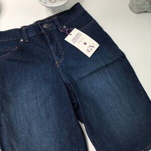 Gloria Vanderbilt Amanda Denim Bermuda Sz 4 🔖NWT